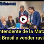 VIDEO - El intendente de La Matanza viajó a Brasil y junto a Scioli salieron a vender ravioles!